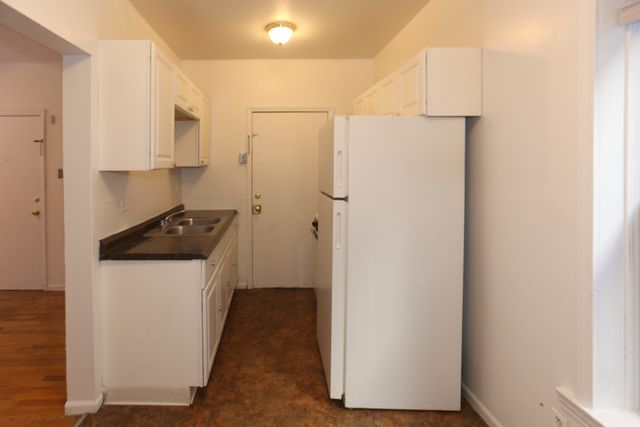 933 W Sunnyside Avenue 1N, Chicago, IL 60640