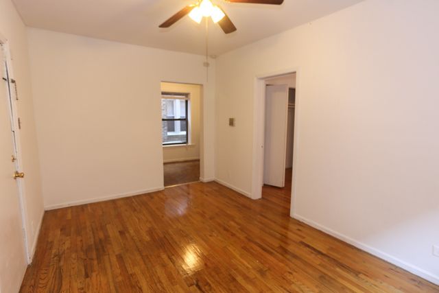 933 W Sunnyside Avenue 1N, Chicago, IL 60640