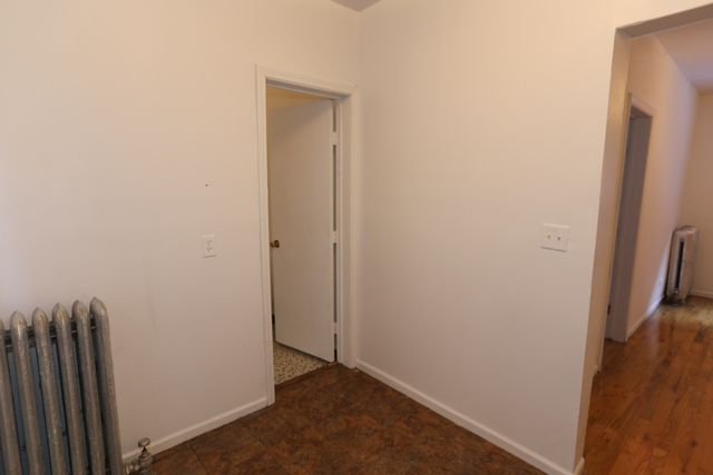 933 W Sunnyside Avenue 1N, Chicago, IL 60640