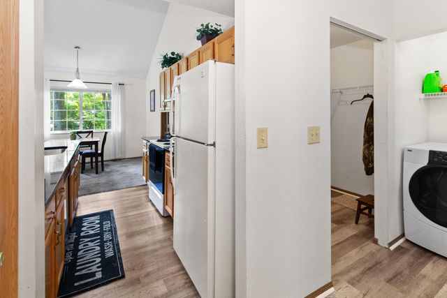 6069 Blendon Chase Drive, 17, Westerville, OH 43081