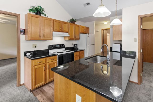 6069 Blendon Chase Drive, 17, Westerville, OH 43081