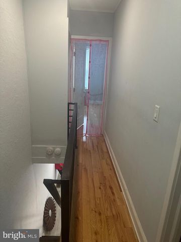 814 W BIRCH ST, Philadelphia, PA 19133