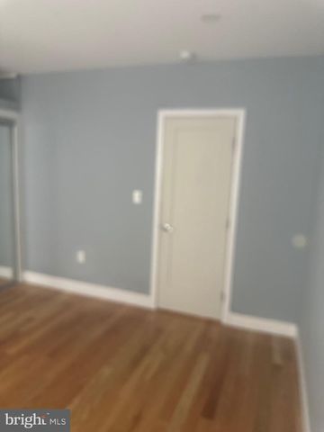 814 W BIRCH ST, Philadelphia, PA 19133