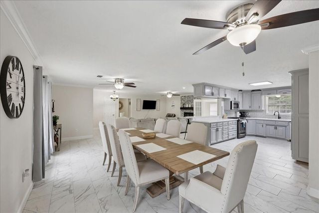 167 Ridgewood Street, Bridge City, TX 77611