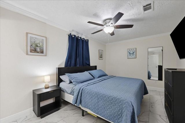 167 Ridgewood Street, Bridge City, TX 77611