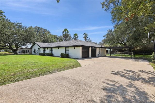 167 Ridgewood Street, Bridge City, TX 77611