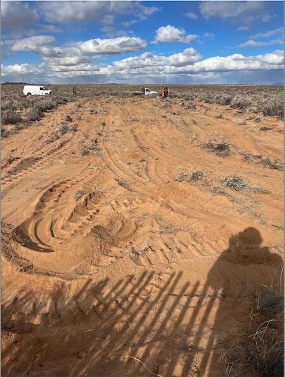 Rodeo Drive, Los Lunas, NM 87031