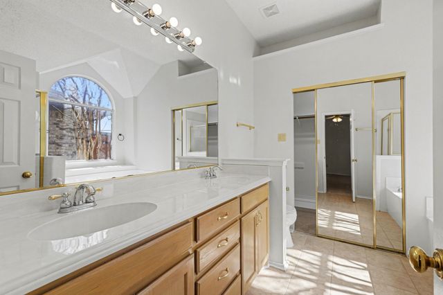 6921 Hominy Ridge, Rowlett, TX 75089