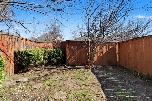 6921 Hominy Ridge, Rowlett, TX 75089