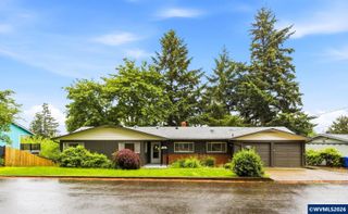 368 Stoneway Dr NW, Salem, OR 97304