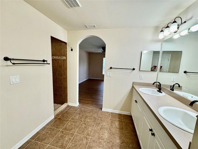 2172 MACARIS AVENUE, North Port, FL 34286