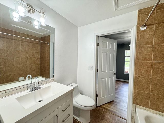 2172 MACARIS AVENUE, North Port, FL 34286