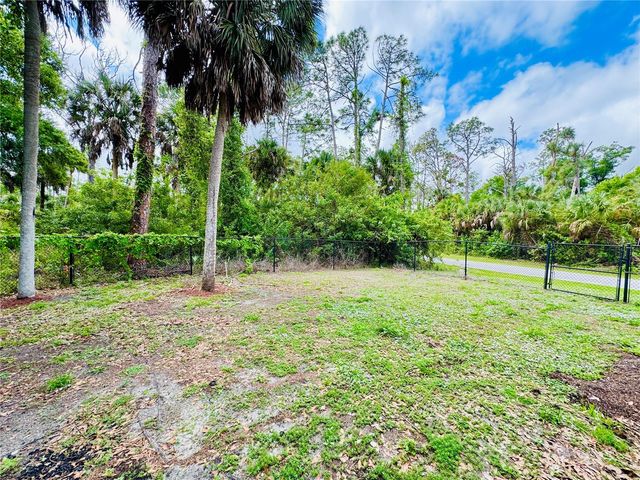 2172 MACARIS AVENUE, North Port, FL 34286