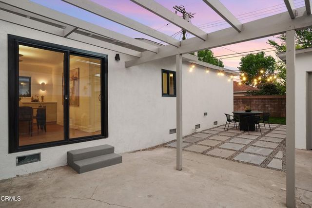 2801 Ceilhunt Avenue, Los Angeles, CA 90064