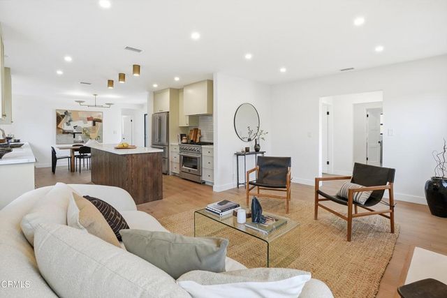 2801 Ceilhunt Avenue, Los Angeles, CA 90064