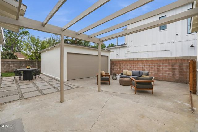 2801 Ceilhunt Avenue, Los Angeles, CA 90064