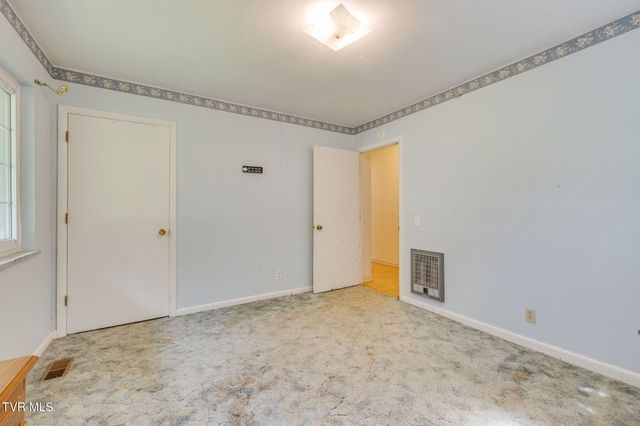 717 Old Stage Road, Surgoinsville, TN 37873