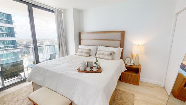 1300 S Miami Ave 3309, Miami, FL 33130