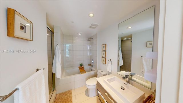 1300 S Miami Ave 3309, Miami, FL 33130