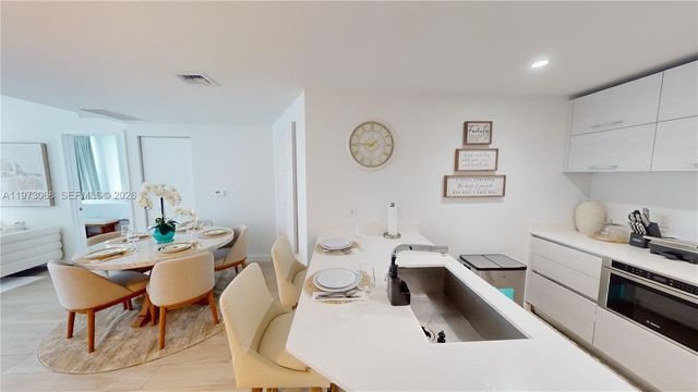 1300 S Miami Ave 3309, Miami, FL 33130