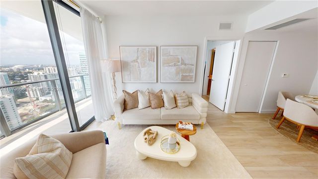 1300 S Miami Ave 3309, Miami, FL 33130