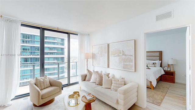 1300 S Miami Ave 3309, Miami, FL 33130