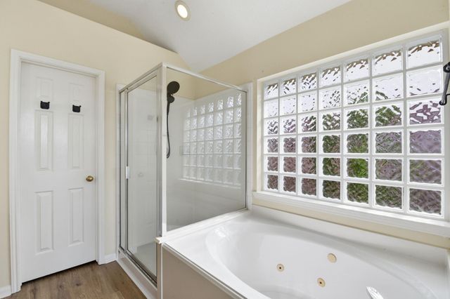 2121 Crimson Lake Lane, League City, TX 77573