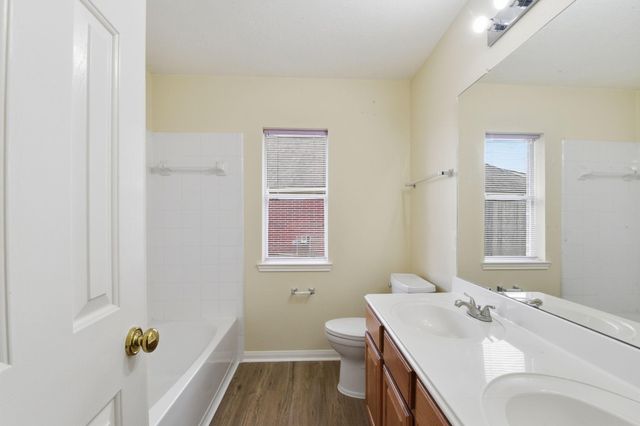 2121 Crimson Lake Lane, League City, TX 77573