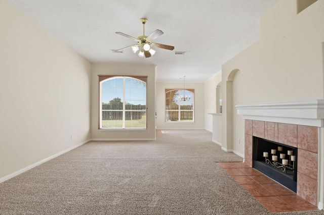 2121 Crimson Lake Lane, League City, TX 77573