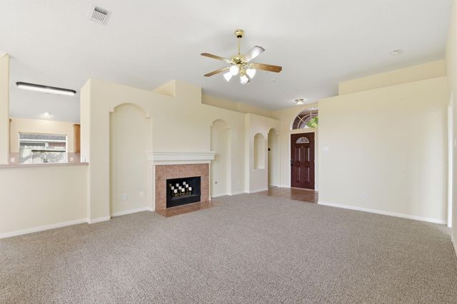 2121 Crimson Lake Lane, League City, TX 77573