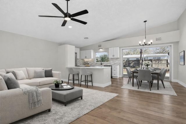 1321 MURRAY AVENUE, Clearwater, FL 33755