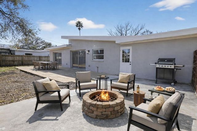 1321 MURRAY AVENUE, Clearwater, FL 33755