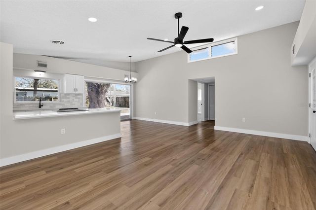 1321 MURRAY AVENUE, Clearwater, FL 33755