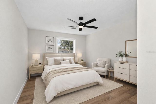 1321 MURRAY AVENUE, Clearwater, FL 33755