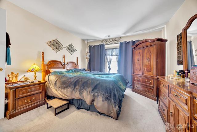 122 Longfield Court, East Brunswick, NJ 08816