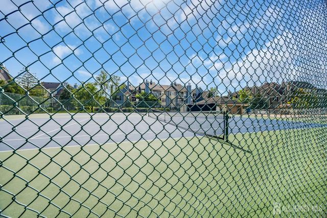 122 Longfield Court, East Brunswick, NJ 08816