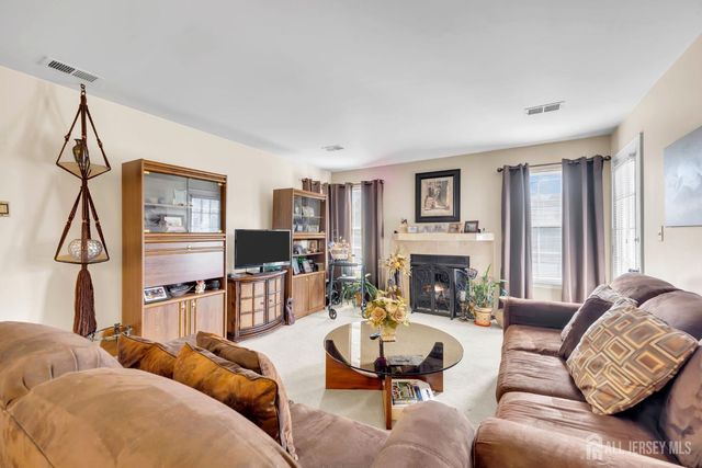 122 Longfield Court, East Brunswick, NJ 08816