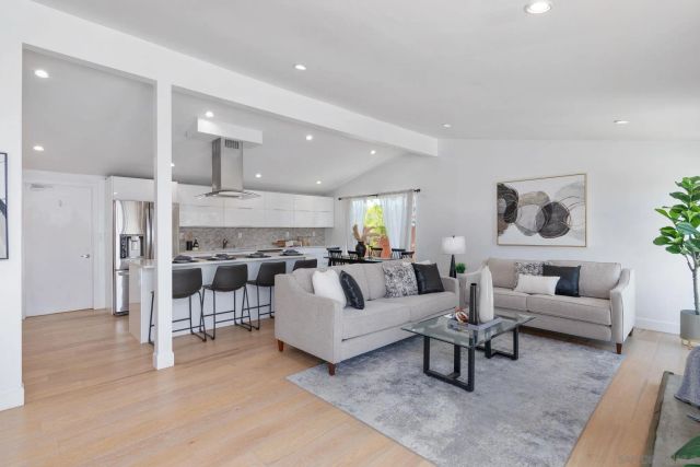 2649 Palace, San Diego, CA 92123