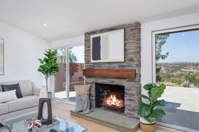 2649 Palace, San Diego, CA 92123