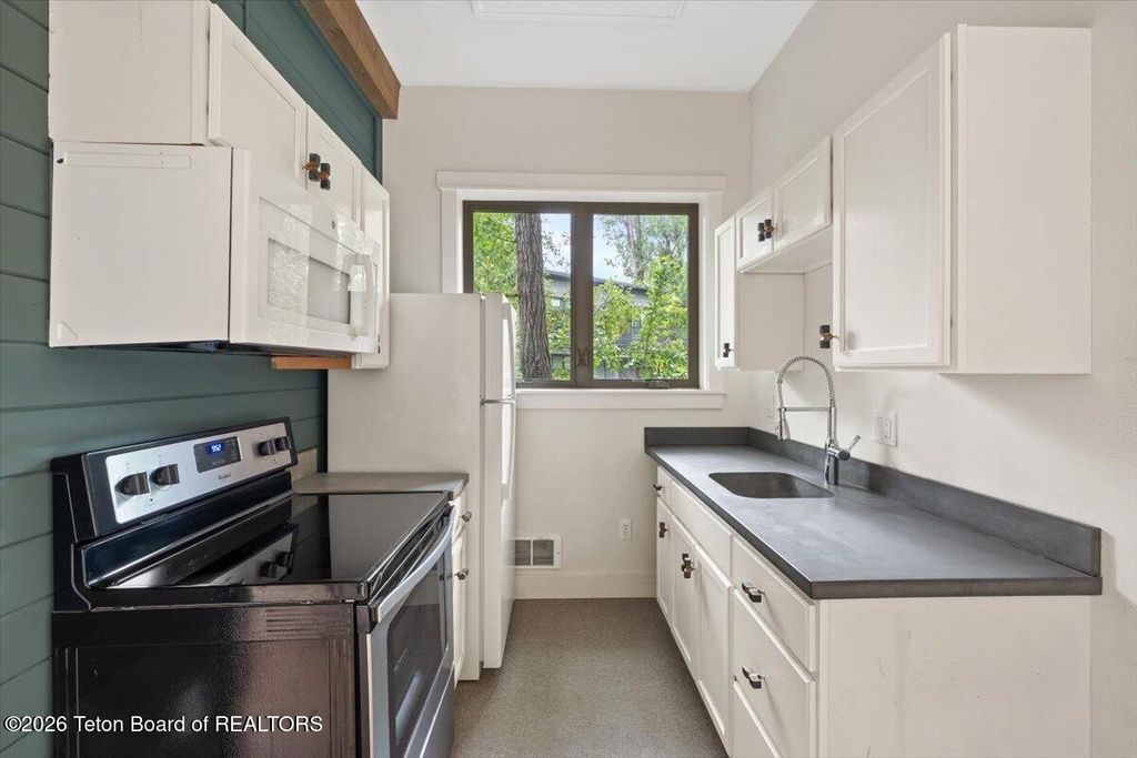 1921 MOOSE WILSON Road 101, Wilson, WY 83014 photo 26