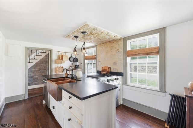 2020 Washington Valley Rd, Bridgewater Twp., NJ 08836