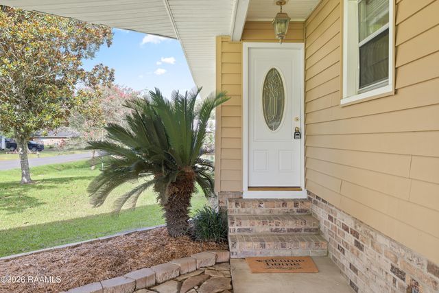127 Julian Circle, Lafayette, LA 70507