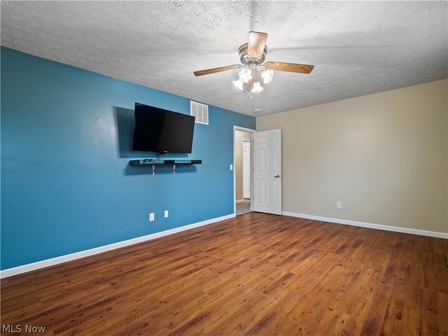 5922 Opal Street, North Ridgeville, OH 44039