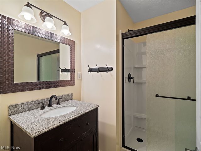 5922 Opal Street, North Ridgeville, OH 44039