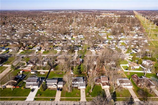 5922 Opal Street, North Ridgeville, OH 44039