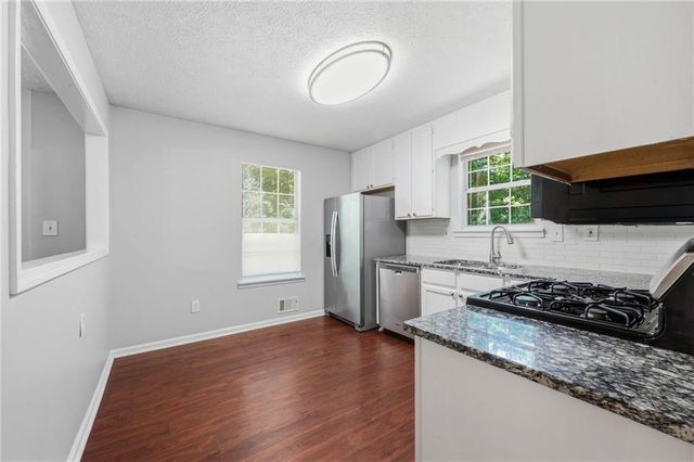 30 White Pines Lane, Dallas, GA 30157