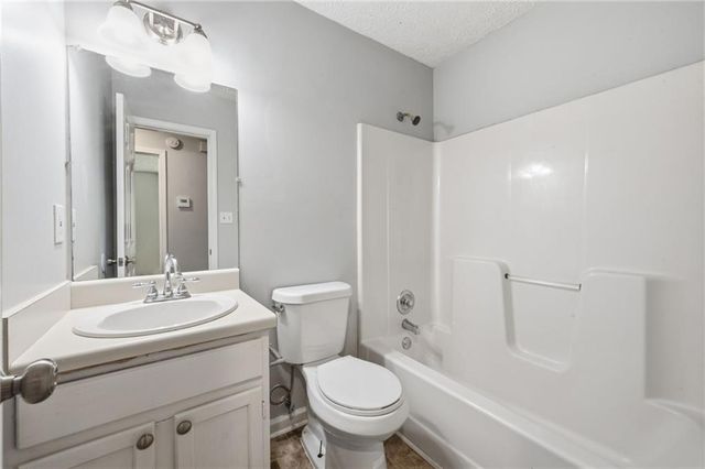 30 White Pines Lane, Dallas, GA 30157