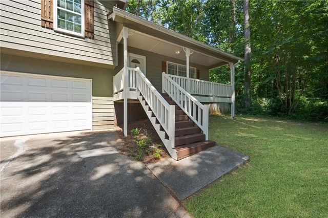 30 White Pines Lane, Dallas, GA 30157
