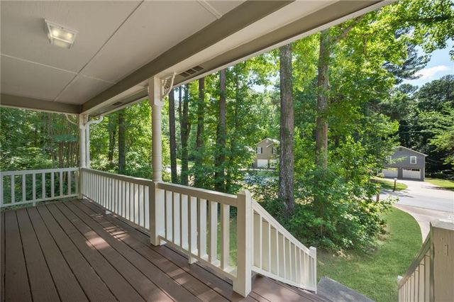 30 White Pines Lane, Dallas, GA 30157