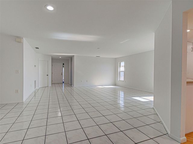 3064 CROWN HERON POINT, Venice, FL 34293